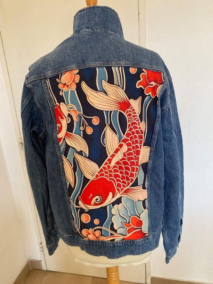 Blouson jean customisé foulard en soie