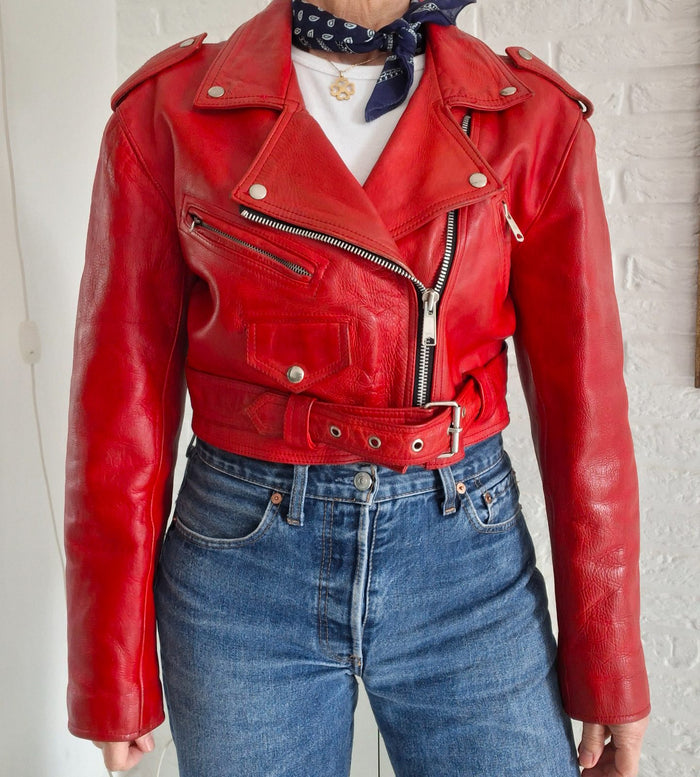Perfecto en cuir rouge