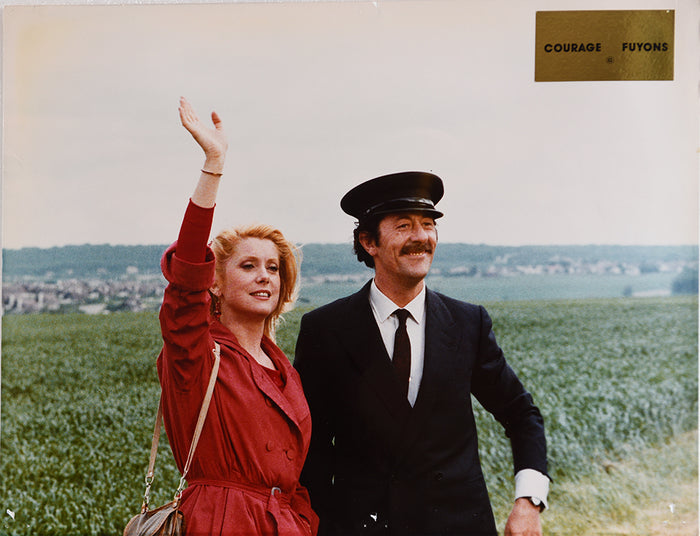 6 photos originales film " Courage fuyons" 1979 couleur 30 x 40 cm papier Kodak.