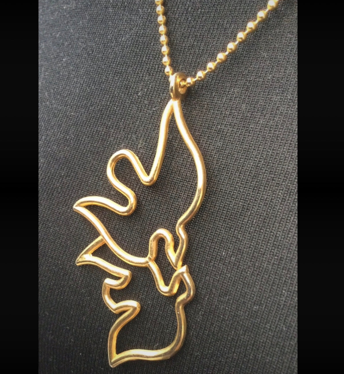 Collier pendentif doré