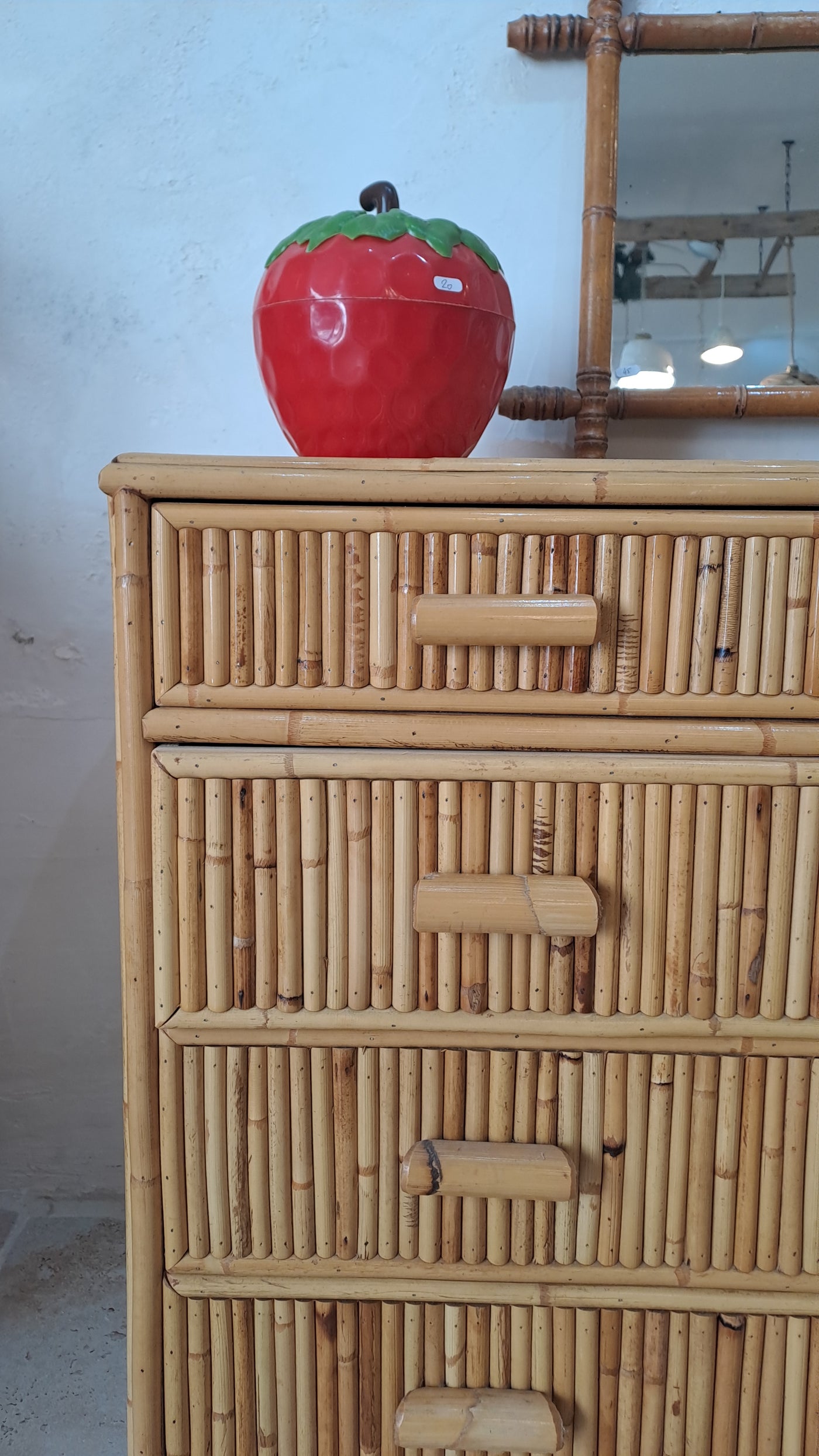 Commode en rotin