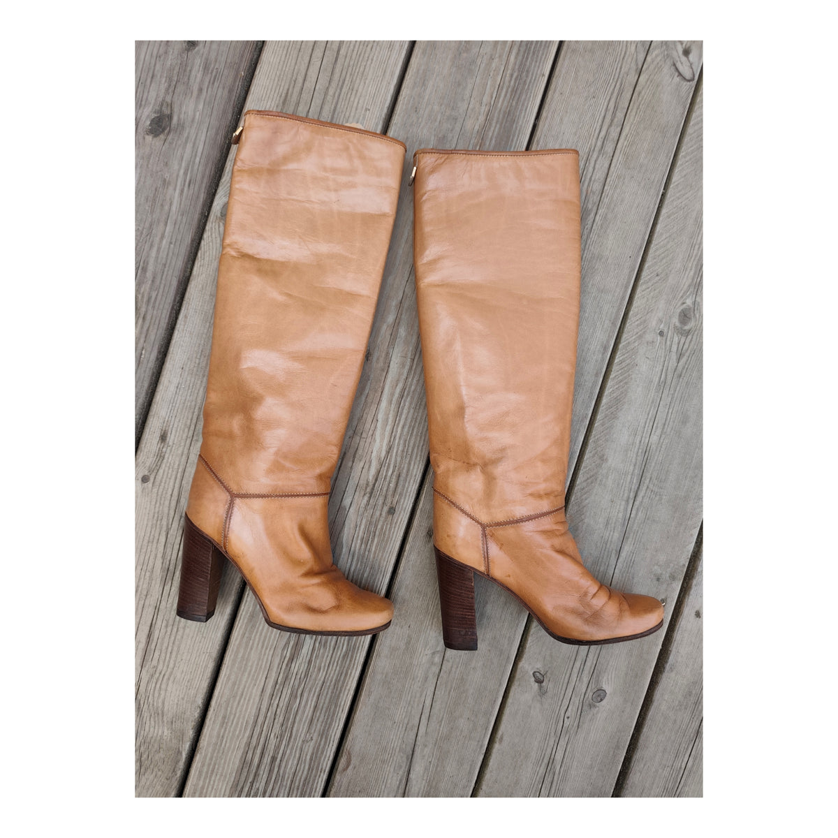 Bottes à talons en cuir