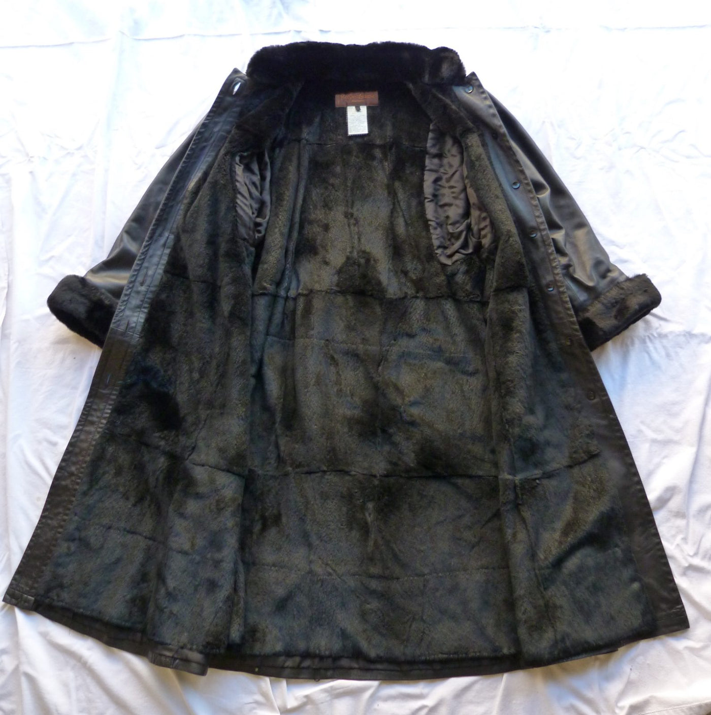 Manteau long vintage 80 Yves Saint Laurent Fourrures Cuir d'agneau Fourrure