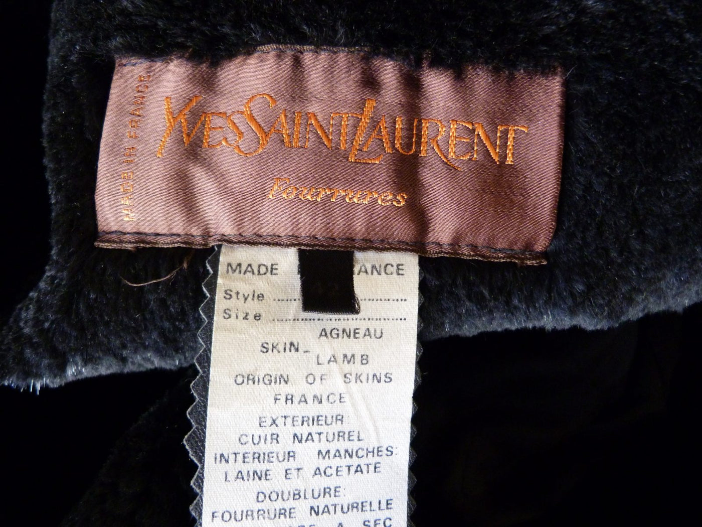 Manteau long vintage 80 Yves Saint Laurent Fourrures Cuir d'agneau Fourrure