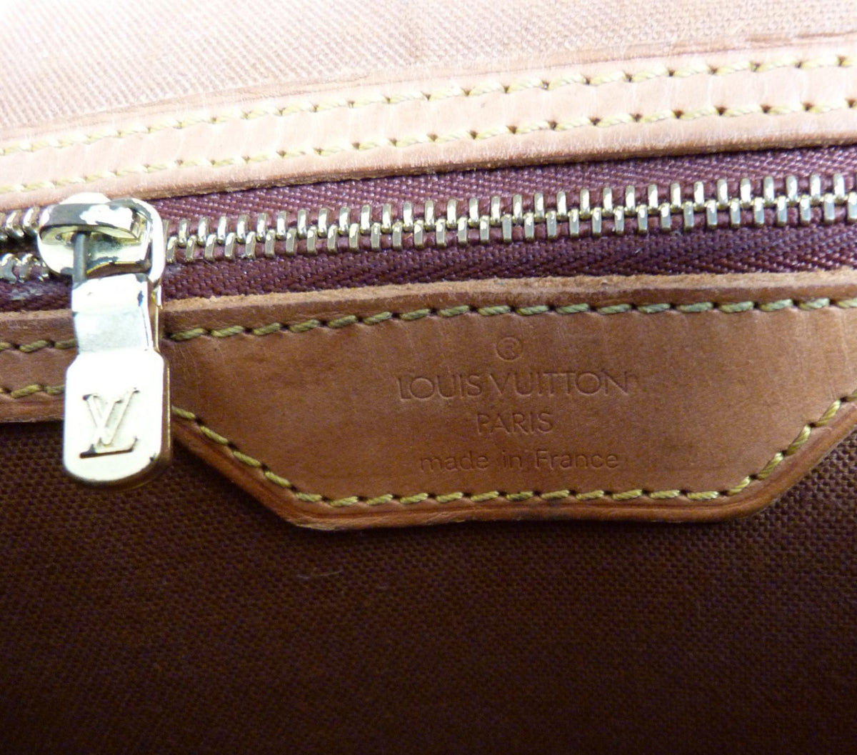 Sac bandoulière Louis Vuitton gibecière pm monogram vintage (1992)