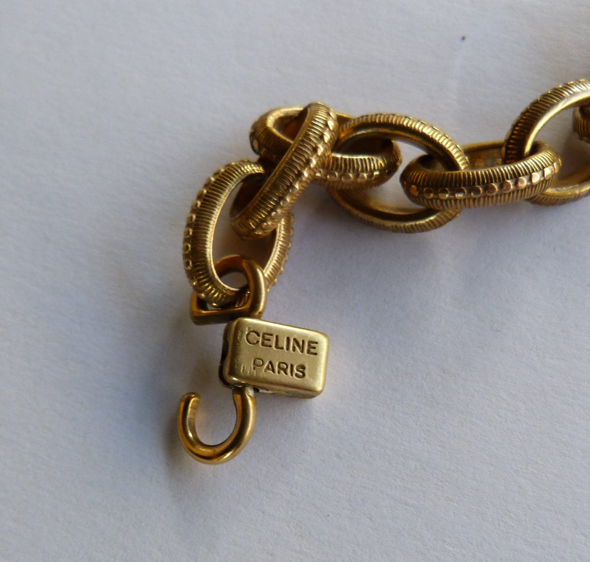 bracelet gourmette vintage CELINE triomphe c1988-1992 laiton doré écrin d'origin