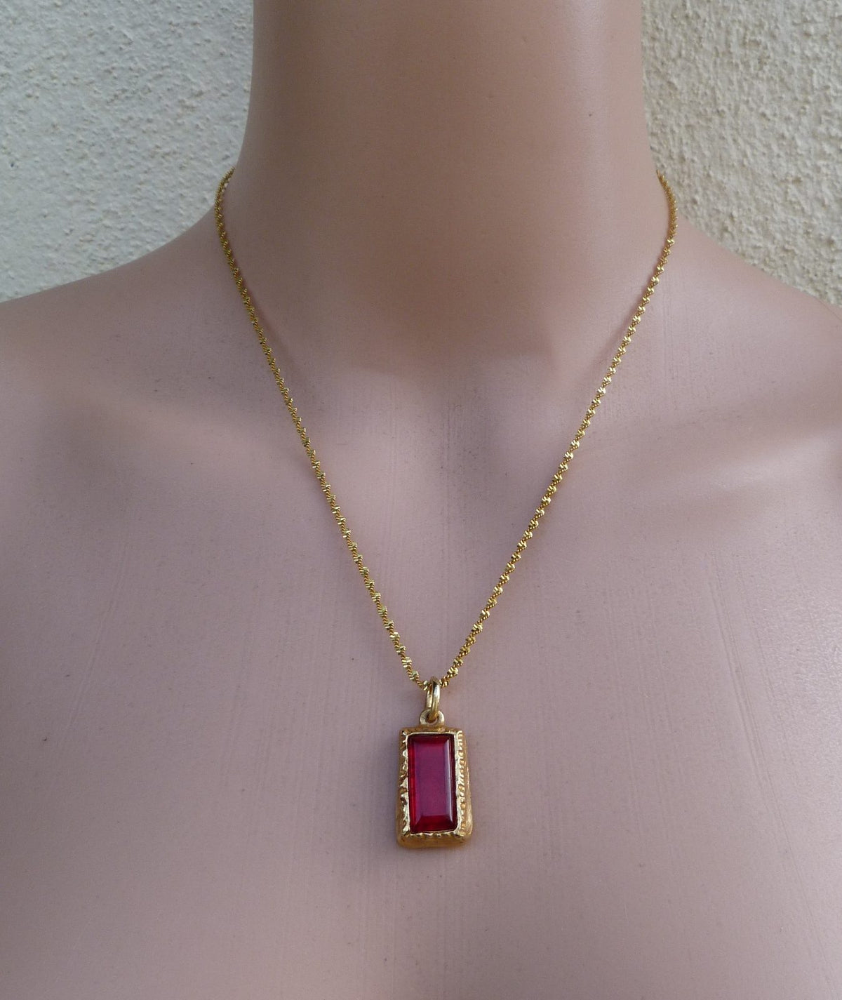collier pendentif Christian Lacroix vintage années 1990 authentique