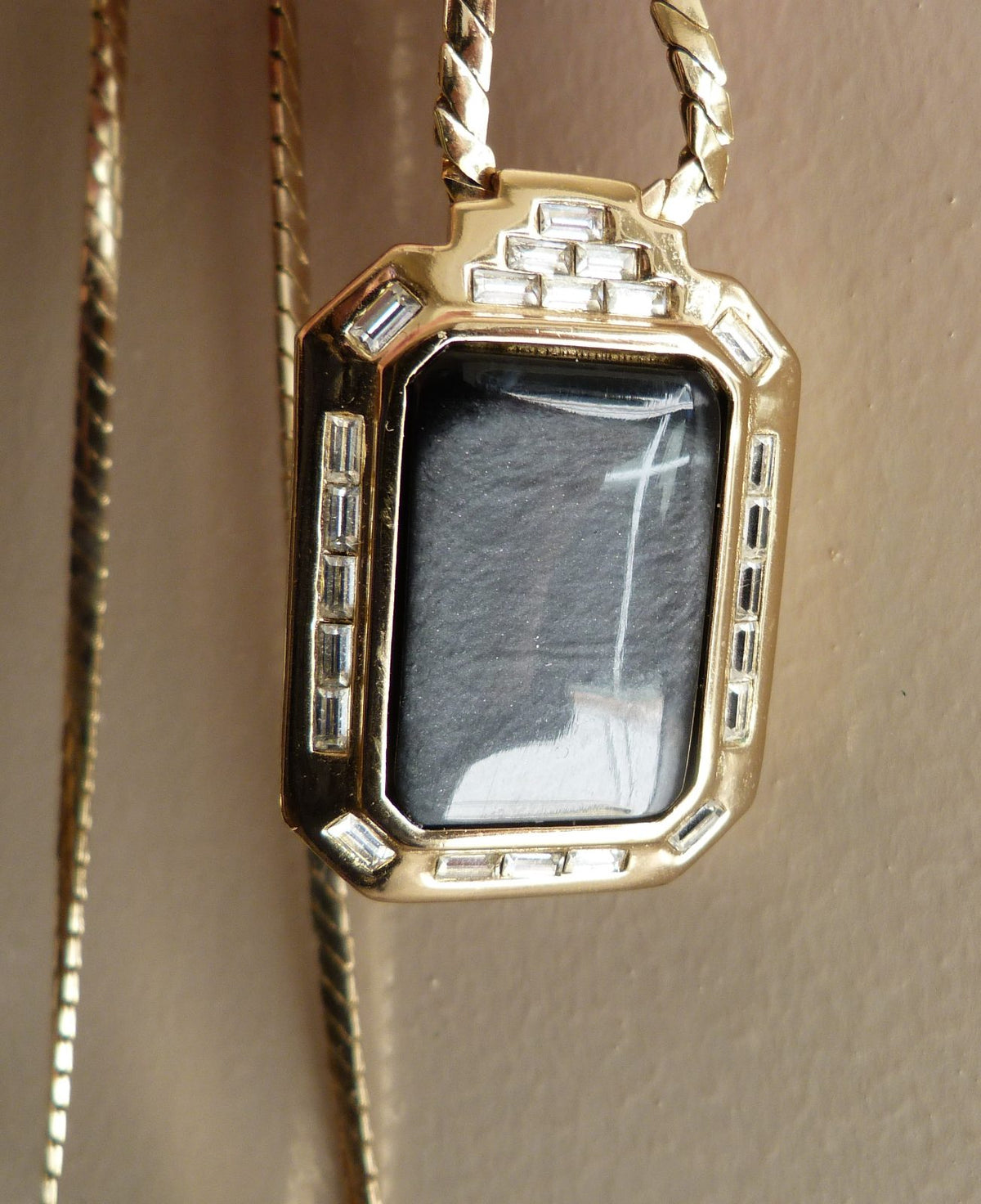 collier avec grand pendentif Christian Dior Vintage (période années 1970 / 1980)