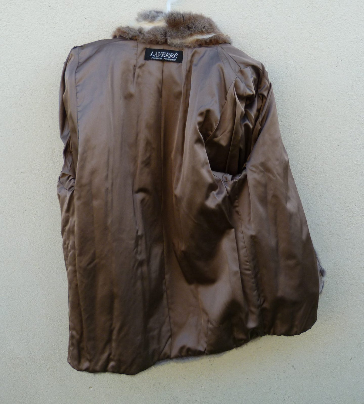 Manteau court vintage 70s en véritable fourrure de lapin - LAVERRÉ