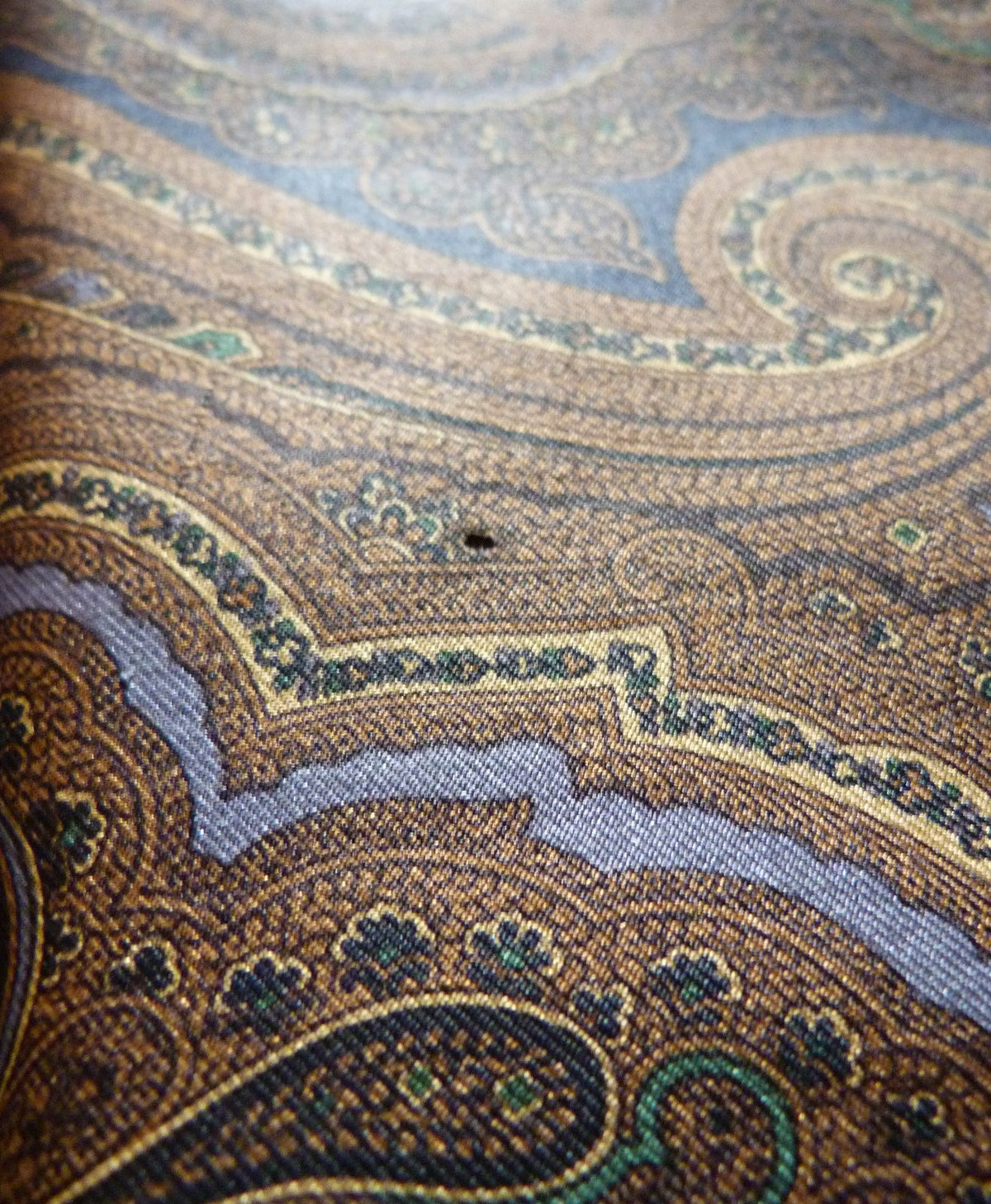 foulard carré Chanel soie/laine façon cachemire bijoux byzantins Circa 1985/92