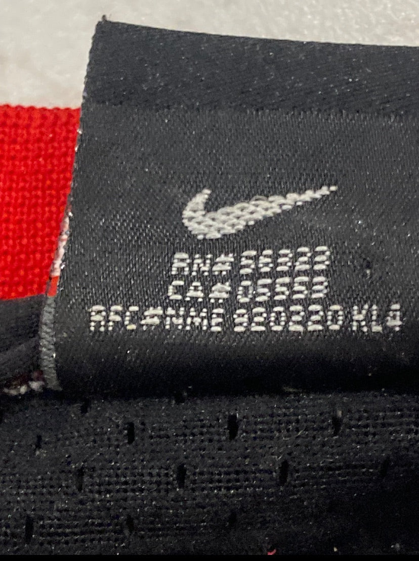 Maillot NIKE de BASKET-BALL de L’équipe des CHICAGO BULLS (N.23 JORDAN) 1996-97