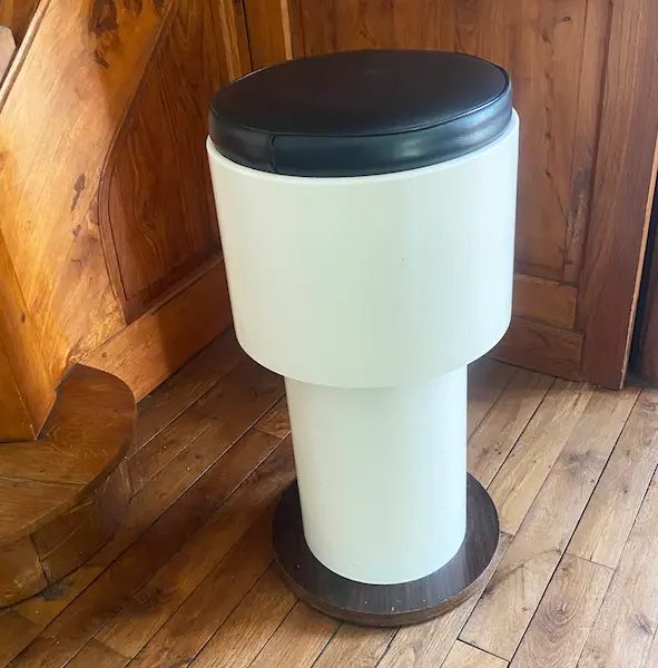 tabouret  attribué à Joe Colombo italie années 60