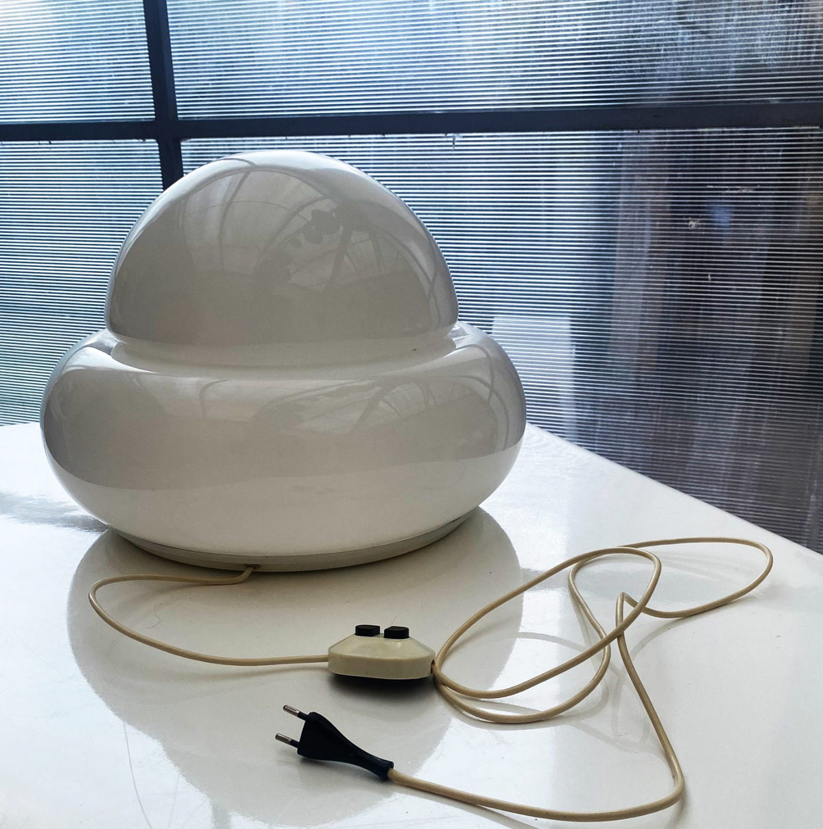 Lampe space age XXL de Luigi Massoni pour Harvey Guzzini