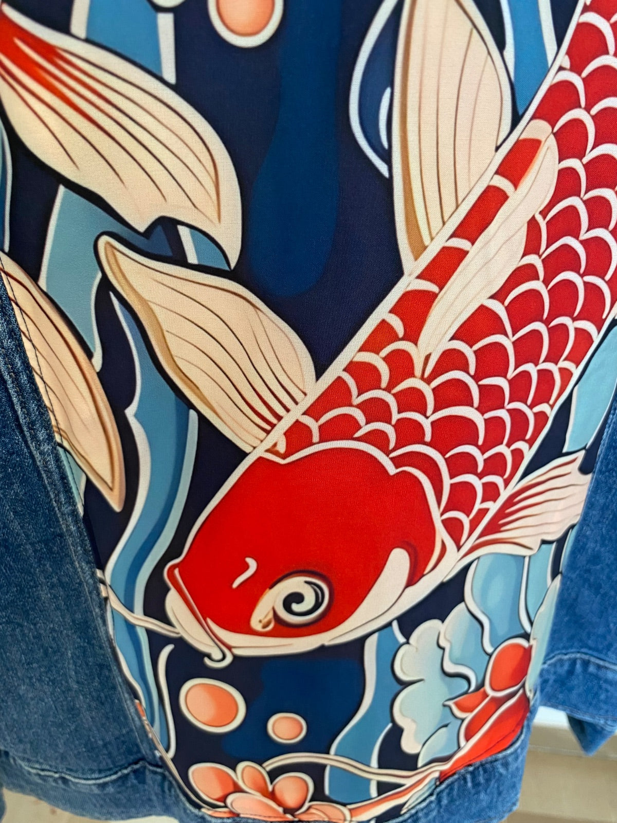 Blouson jean customisé foulard en soie