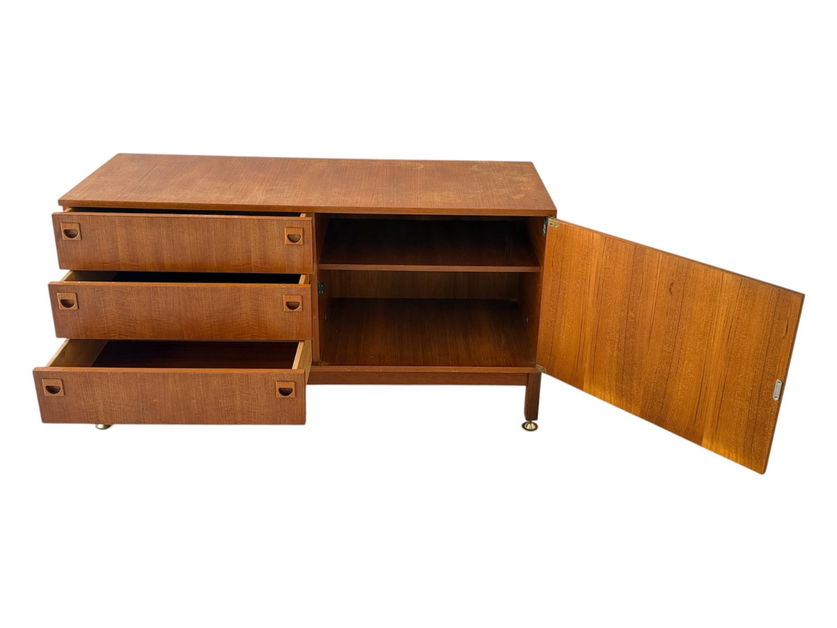 Enfilade / Meuble TV vintage « Multi TV 67 » par André Monpoix - Teck - France,