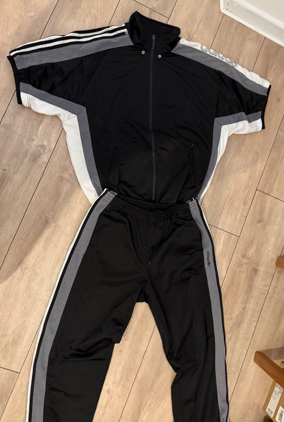 Ensemble Adidas vintage années 90 / 2000 – veste + pantalon à pressions – noir g