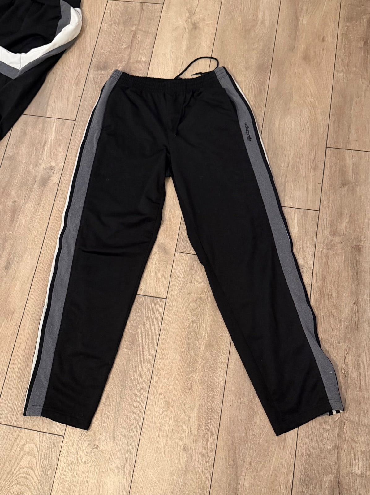 Ensemble Adidas vintage années 90 / 2000 – veste + pantalon à pressions – noir g