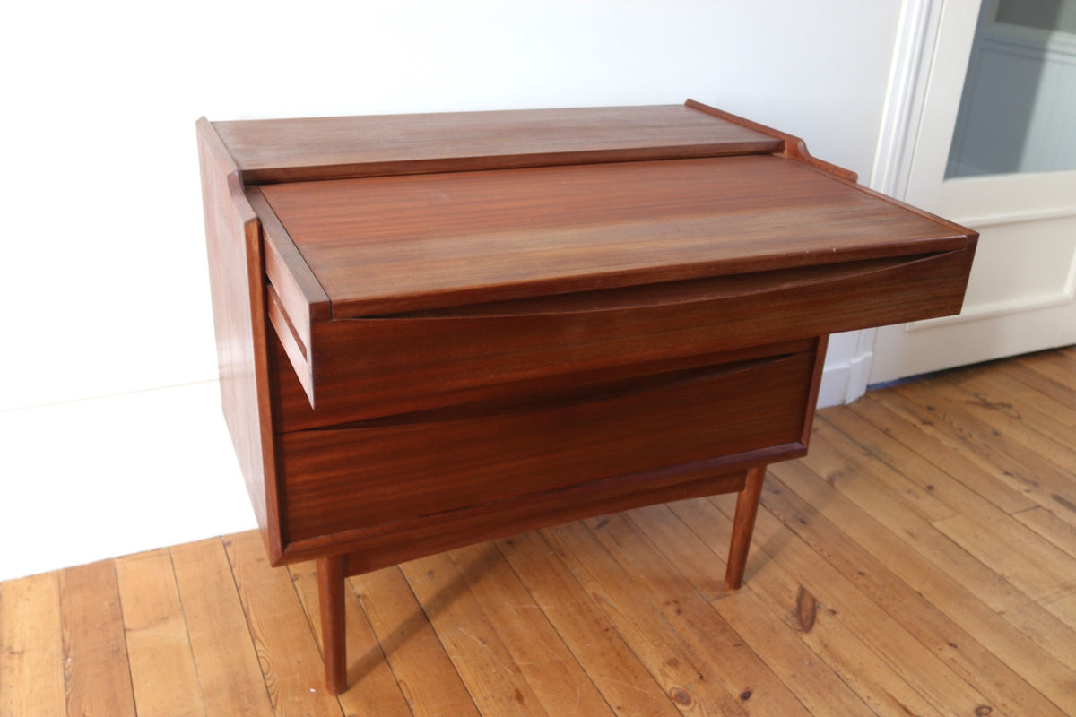 Commode coiffeuse scandinave teck Arne Vodder, danemark 1960