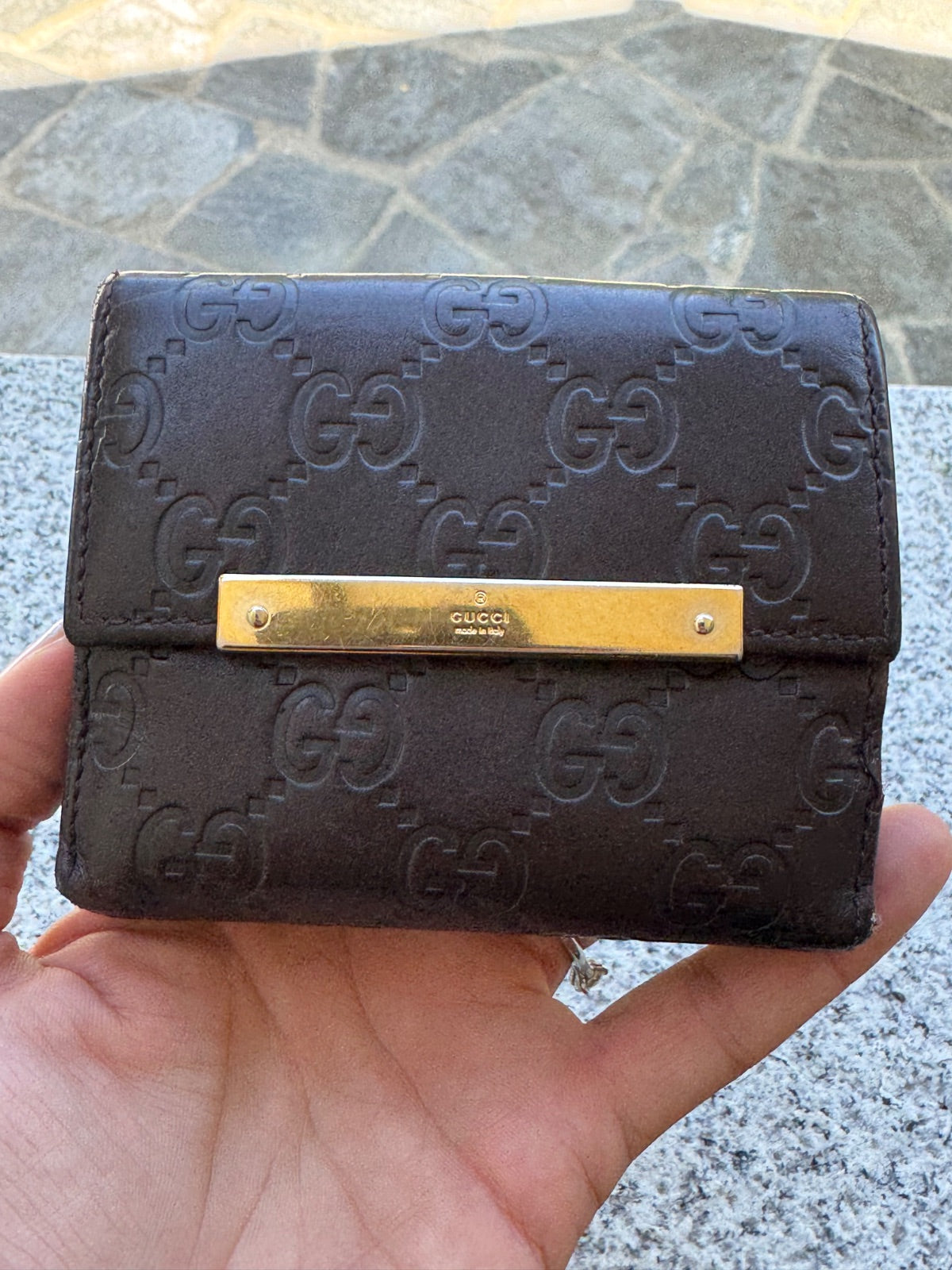 sac à main et portefeuille assorti cuir marron-bordeaux