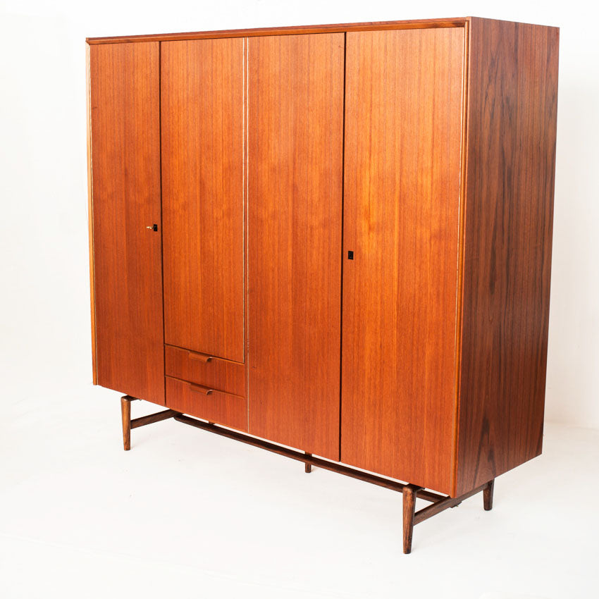 Armoire vintage de style scandinave/Mid Century en bois de teck France, 60s