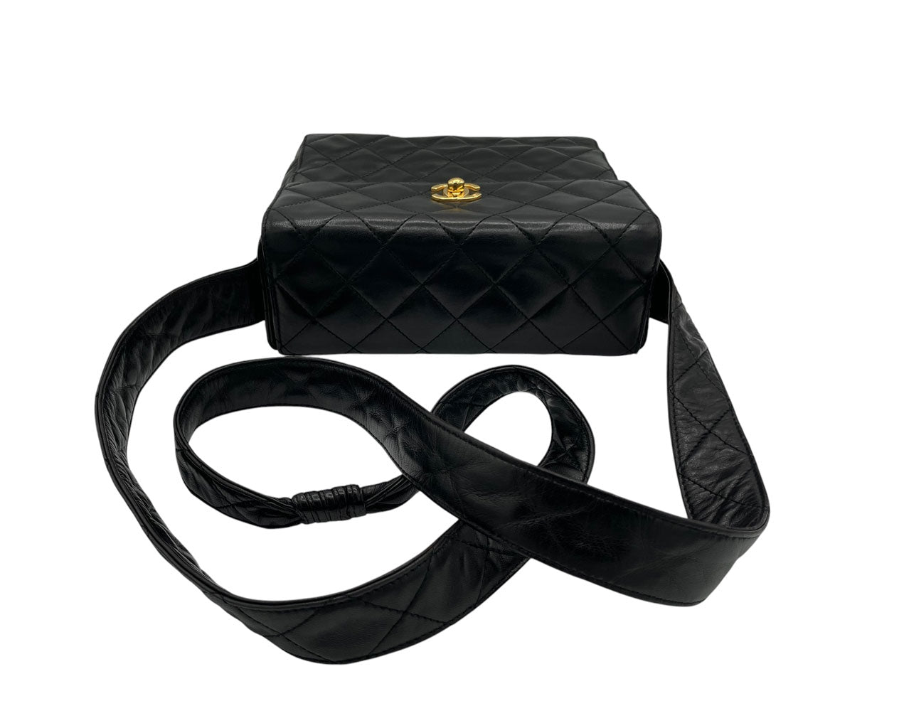 CHANEL VINTAGE BLACK LEATHER